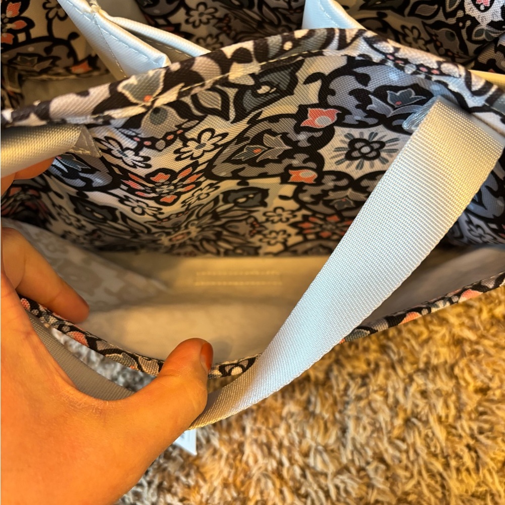 Vera Bradley Black and Pink Floral tote - Picture 3 of 5